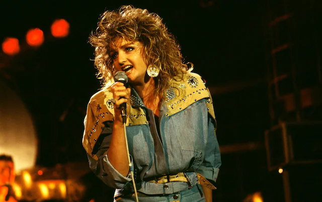Bonnie Tyler Dies Aged 75: 'Total Eclipse of the Heart' Legend Passes Away Weeks After Emergency Surgery in Portugal
